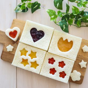 親子で作ろう！型抜きジャムサンド