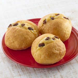 レーズンとバターのスプレッドのミニフランス