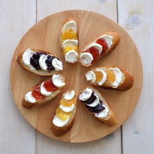 ジャムとクリームチーズのウェーブバゲット